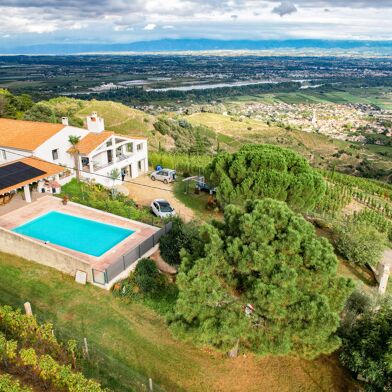 Maison 9 pièces 672000 €