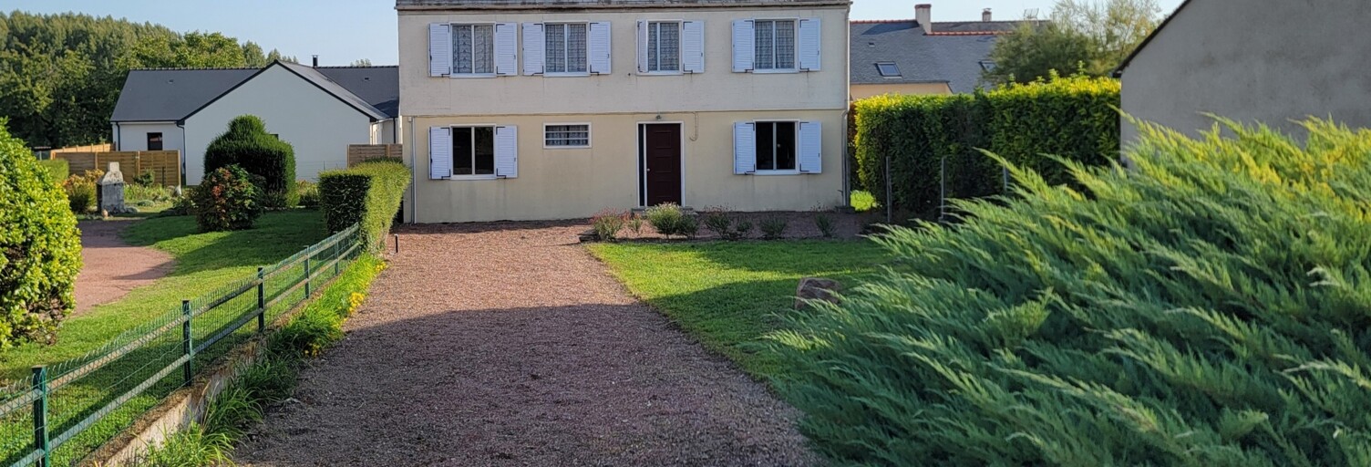 Immeuble  166 m² à vendre à Distré (49400)