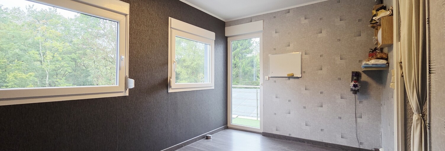 Immeuble  180 m² à vendre à Petite-Rosselle (57540)