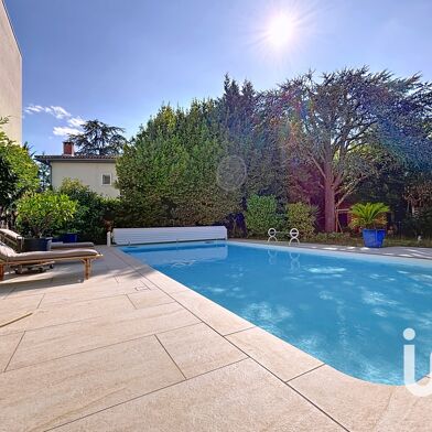 Maison 6 pièces 1339000 €