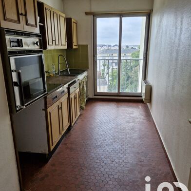 Appartement 4 pièces 151000 €