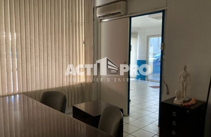 Bureaux à vendre — photo 3