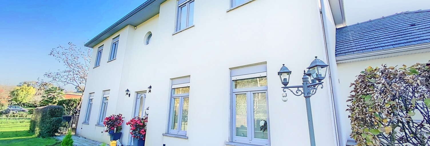 Maison 10 Pièces 208 m² à vendre à Les Coteaux Périgourdins (24120)