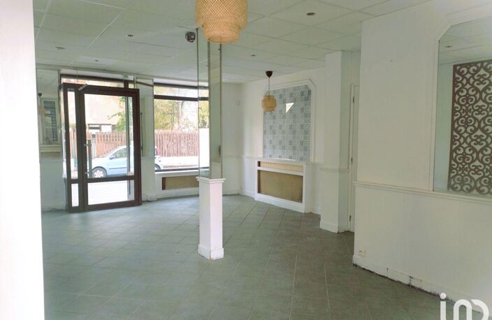 Vente Murs commerciaux 60 m&sup2; — photo 2