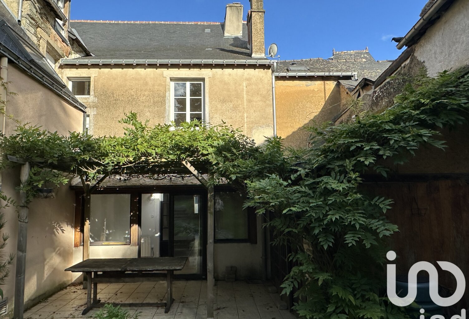 Vente Maison traditionnelle 8 pièces — photo 1