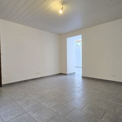 Maison 3 pièces 77000 €