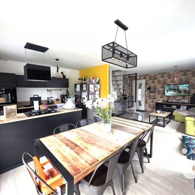 Maison 6 pièces 260000 €