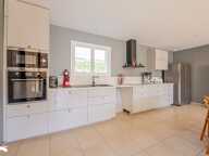 Contemporaine de 4 pièces principales — photo 3