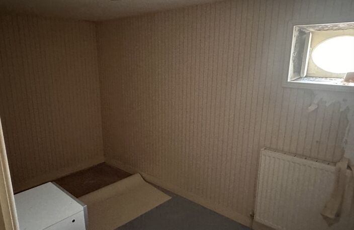 Maison en pierre de 3 pièces principales — photo 5