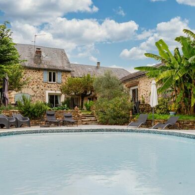 Maison 14 pièces 549900 €