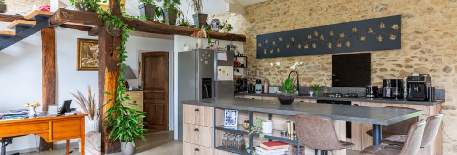 Maison 14 Pièces 400 m² à vendre à La Porcherie (87380)