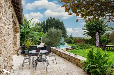 Maison 14 pièces 549900 €