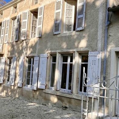 Maison 9 pièces 389610 €