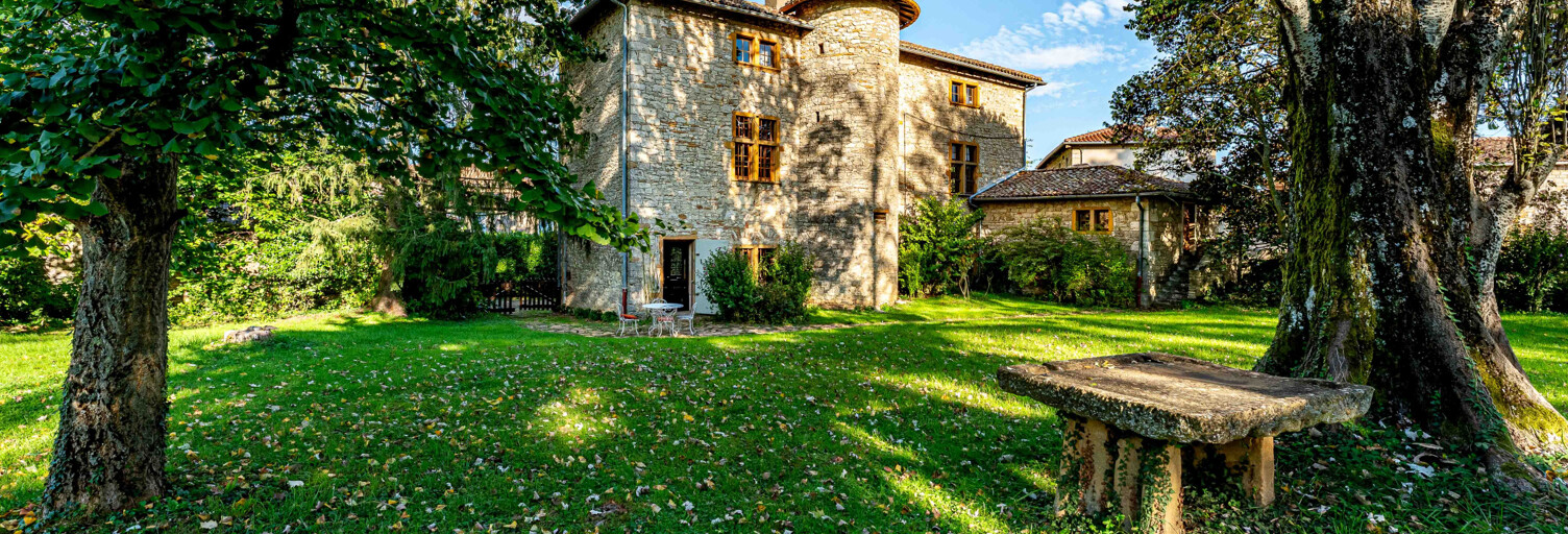 Maison 10 Pièces 350 m² à vendre à Morancé (69480)