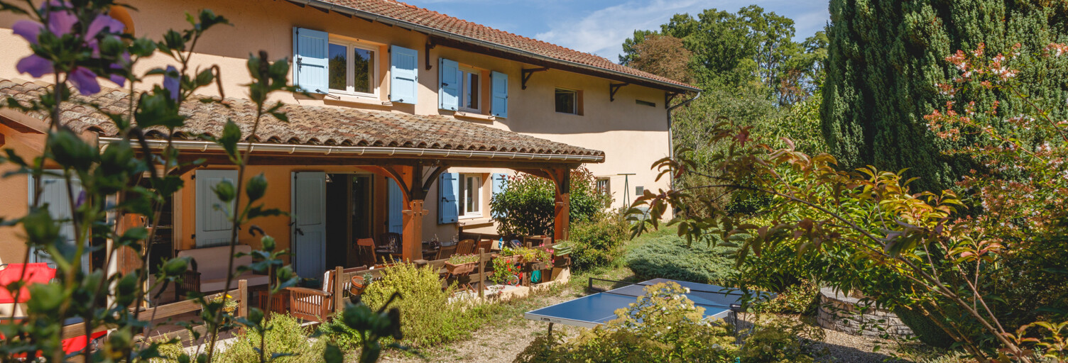 Maison 7 Pièces 207 m² à vendre à Mogneneins (01140)