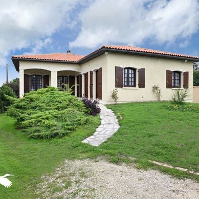 Maison 7 pièces 257152 €