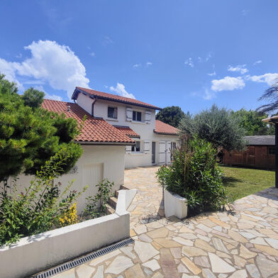 Maison 6 pièces 915000 €