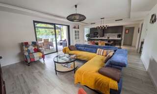 Maison 5 Pièces 124 m² à vendre à Saint-Jean-d'Illac (33127)