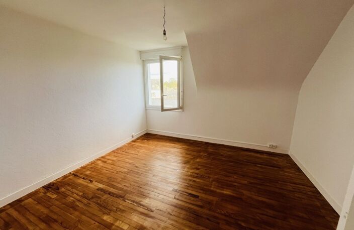 Maison de ville de 5 pièces principales — photo 3