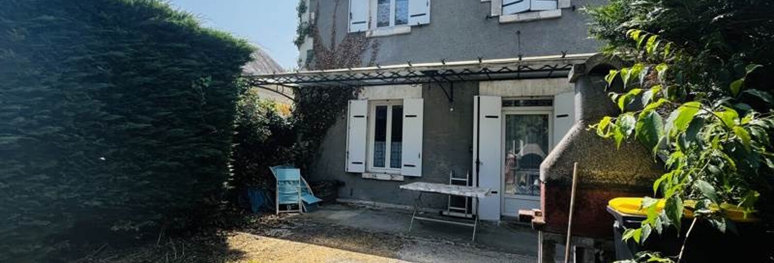 Maison 4 Pièces 87 m² à vendre à Saint-Aigulin (17360)