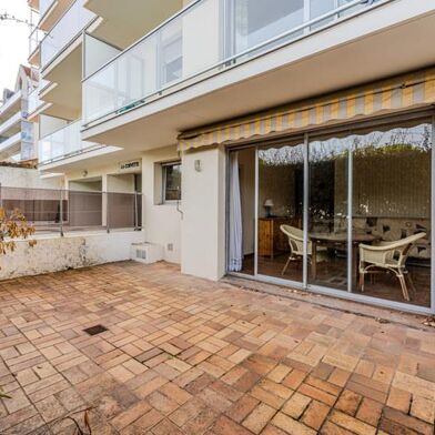 Appartement 1 pièces 231440 €