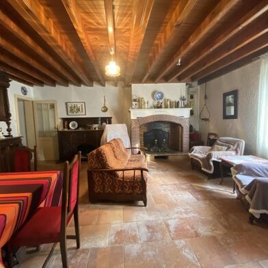 Maison 8 pièces 96624 €