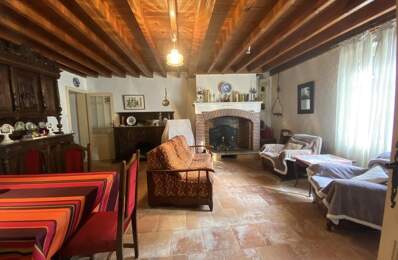 Maison de bourg de 8 pièces principales — photo du bien