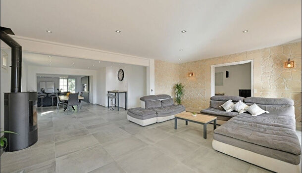 Villa / Maison 8 pièces  à vendre Nîmes 30000