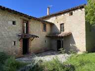 Maison en Pierres A Rénover — photo 3