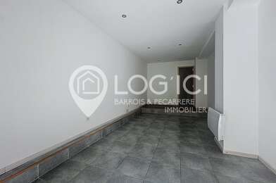 Commerce 2 pièces 48500 €