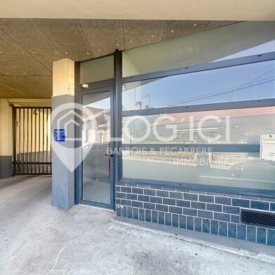 Commerce 2 pièces 28500 €