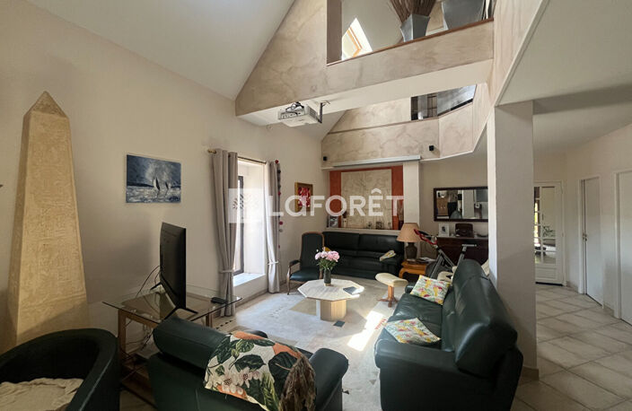 Maison Luc La Primaube 8 pièce(s) 302 m2 — photo 3