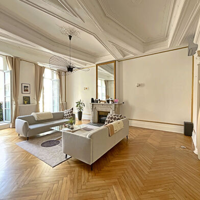 Appartement 4 pièces 790000 €