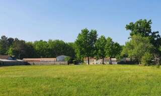 Terrain  700 m² à vendre à Saint-Magne (33125)