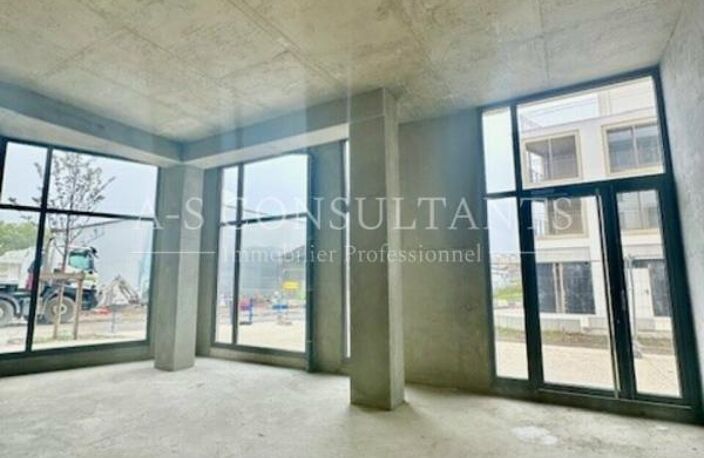 LOCAL COMMERCIAL A VENDRE — photo 3