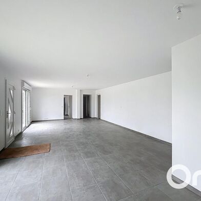 Maison 4 pièces 210000 €