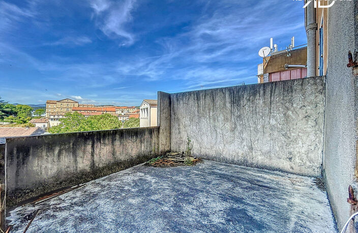 Appartement A RENOVER 80 m² + balcon à AUBENAS — photo 4