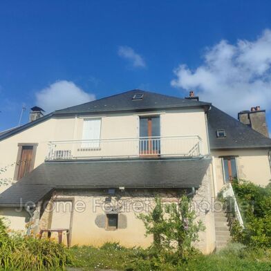 Immeuble  149600 €