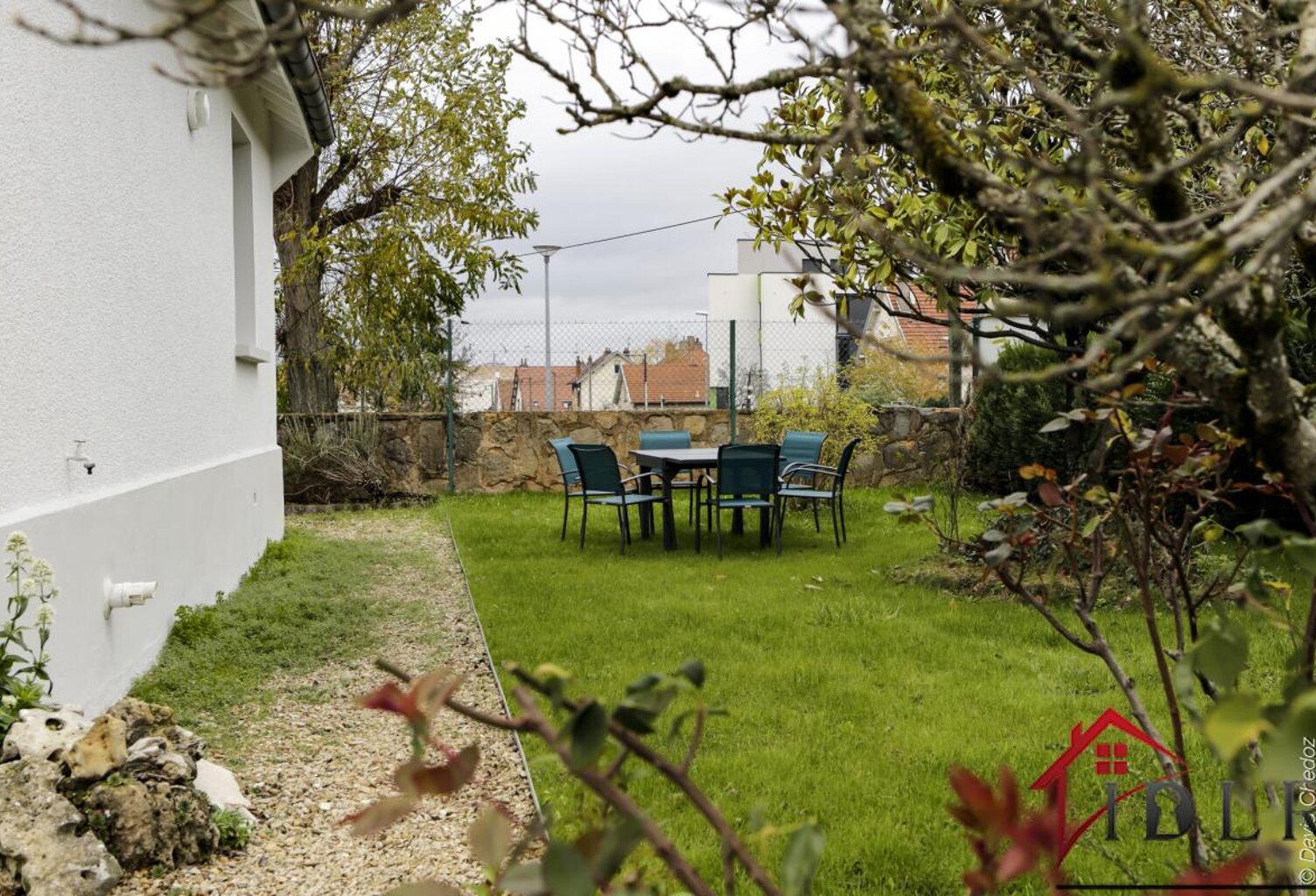 MAISON individuelle rénovée, 3 chambres avec jardin — photo 1