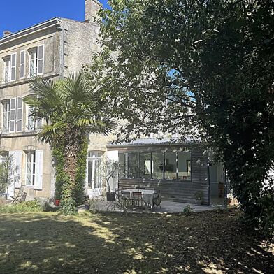 Maison 12 pièces 733950 €