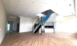 Appartement 6 Pièces 214 m² à vendre à Lons-le-Saunier (39000)