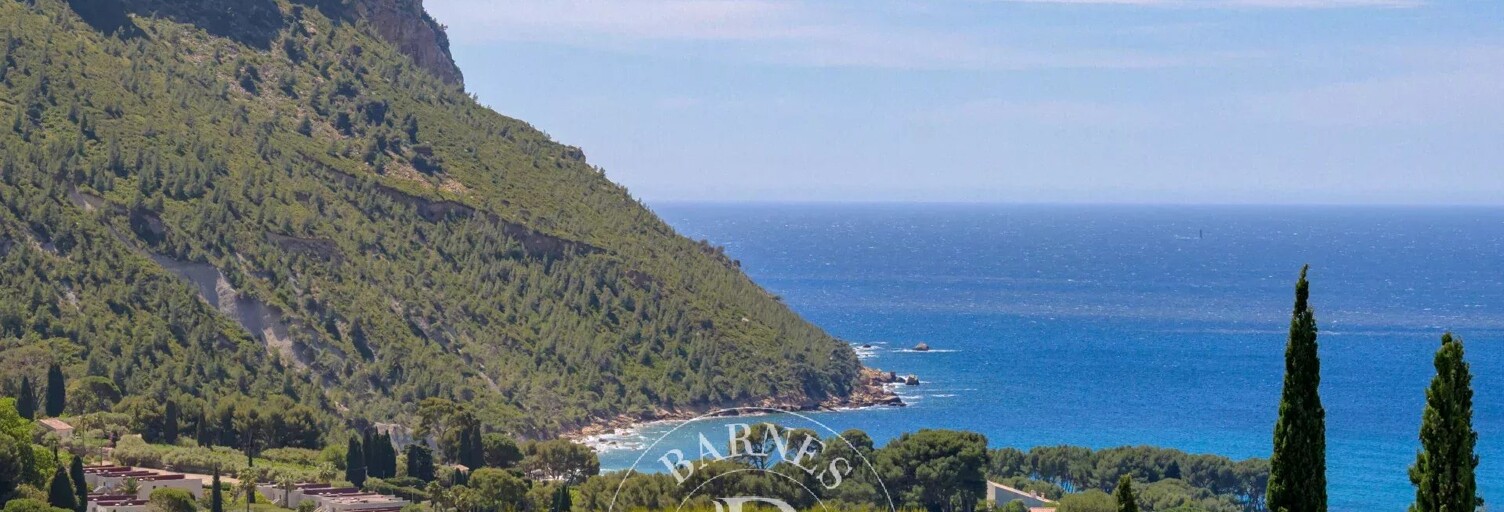 Maison 7 Pièces 262 m² à vendre à Cassis (13260)