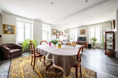 Maison 8 pièces 330000 €