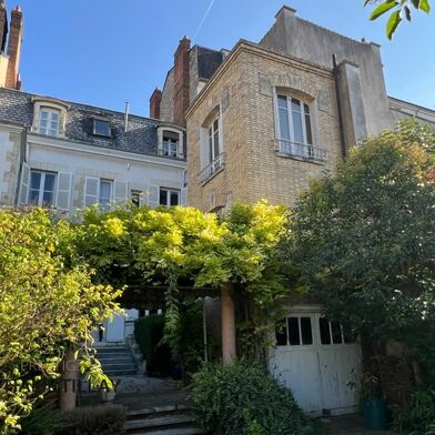 Maison 12 pièces 945000 €