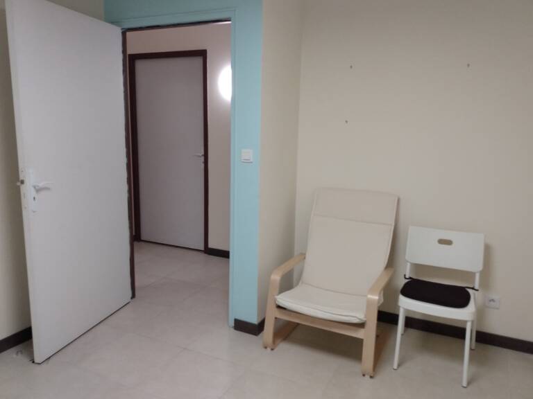 Dpt Isère (38), à louer BOURGOIN JALLIEU bureau 15 m² — photo 1