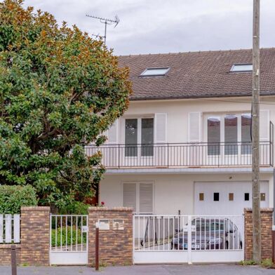 Maison 10 pièces 950000 €