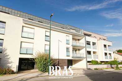 Appartement 3 pièces 249100 €