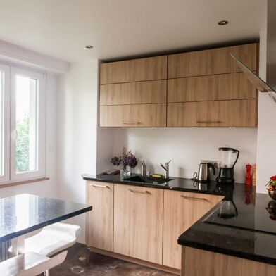 Appartement 3 pièces 1070 €