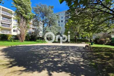 Appartement 4 pièces 260000 €