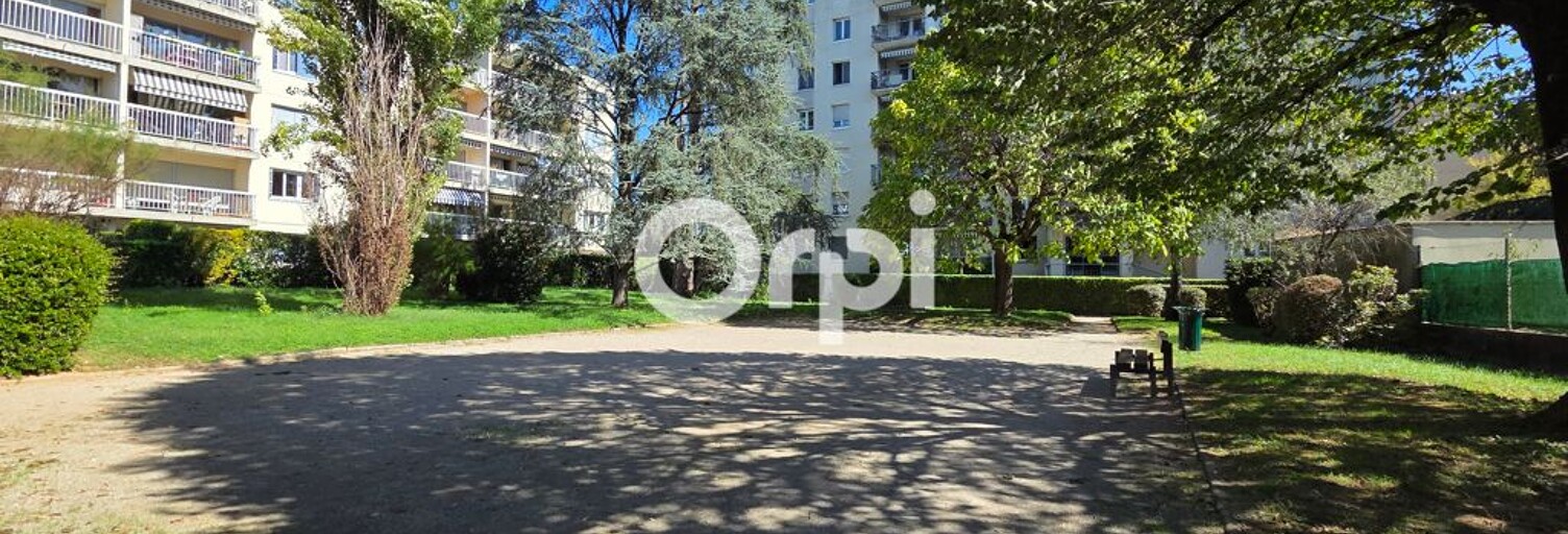 Appartement 4 Pièces 94 m² à vendre à Meyzieu (69330)